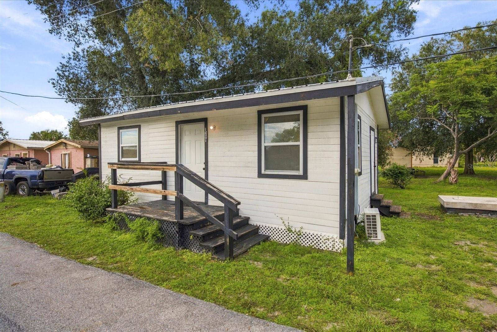 1291 NE 11TH ST, Okeechobee, FL 34972