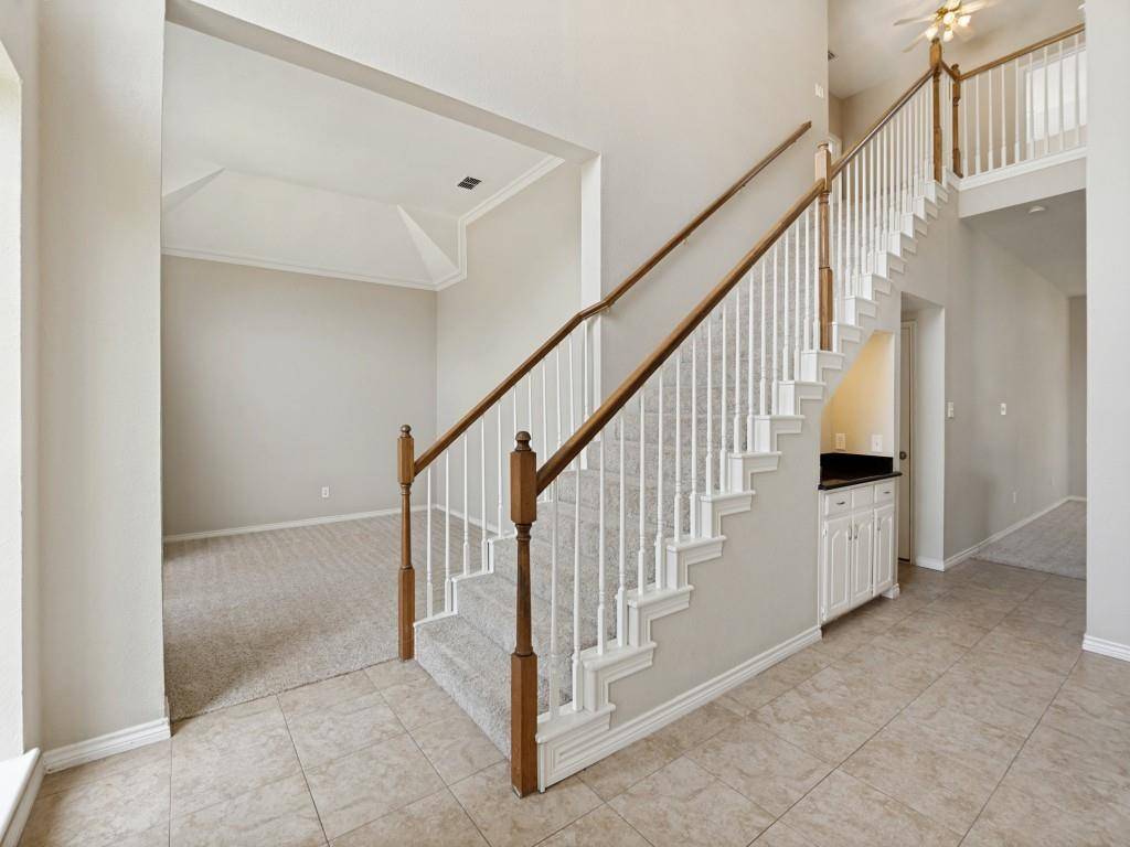 4620 Dusk Meadow Drive, Carrollton, TX 75010