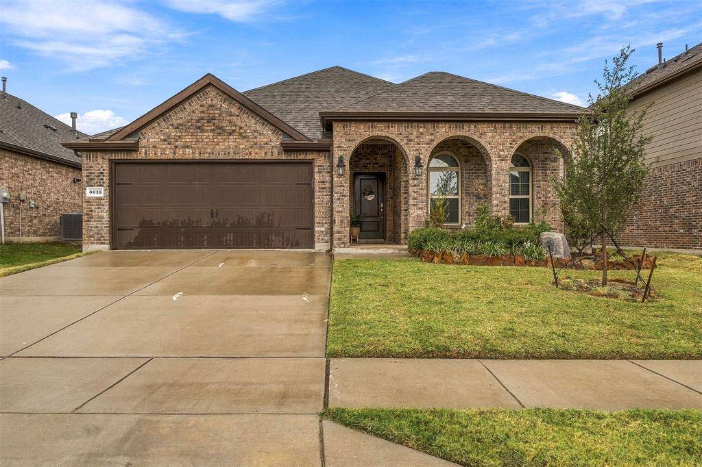 3013 Denver Avenue, Aubrey, TX 76227