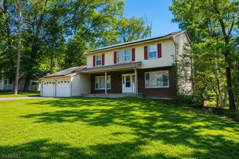 24 WOODLAND TERRACE, High Bridge Boro, NJ 08829