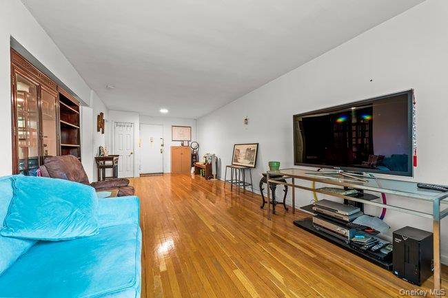 142-05 Roosevelt AVE ##539, Flushing, NY 11354