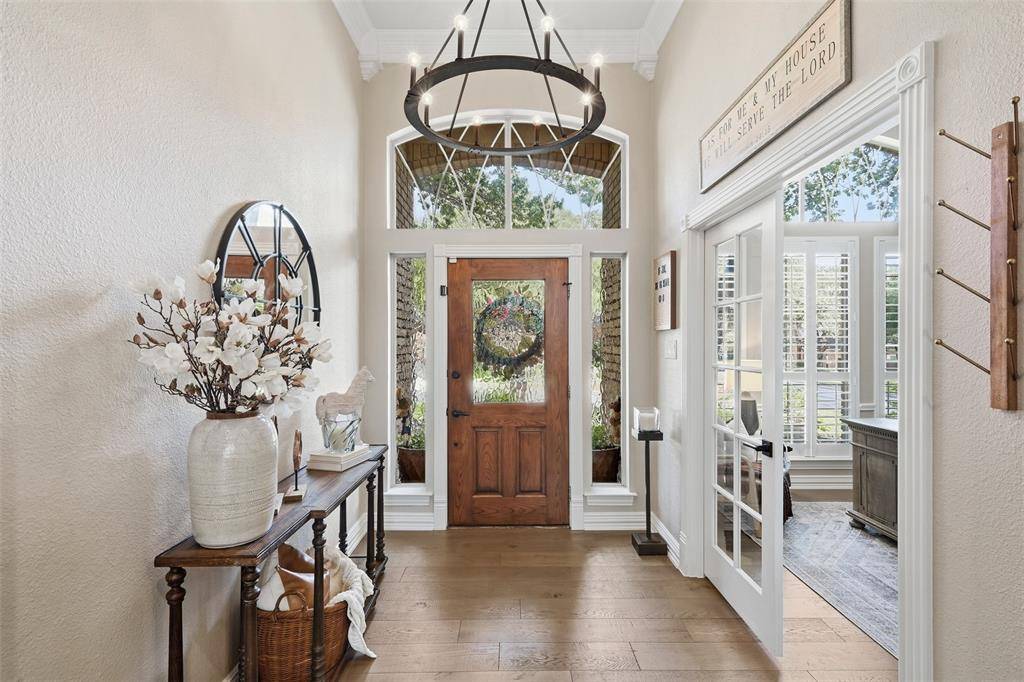 924 Ridge Court, Keller, TX 76248