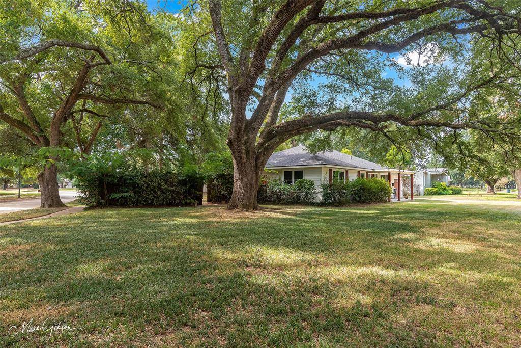 203 Arthur Avenue, Shreveport, LA 71105