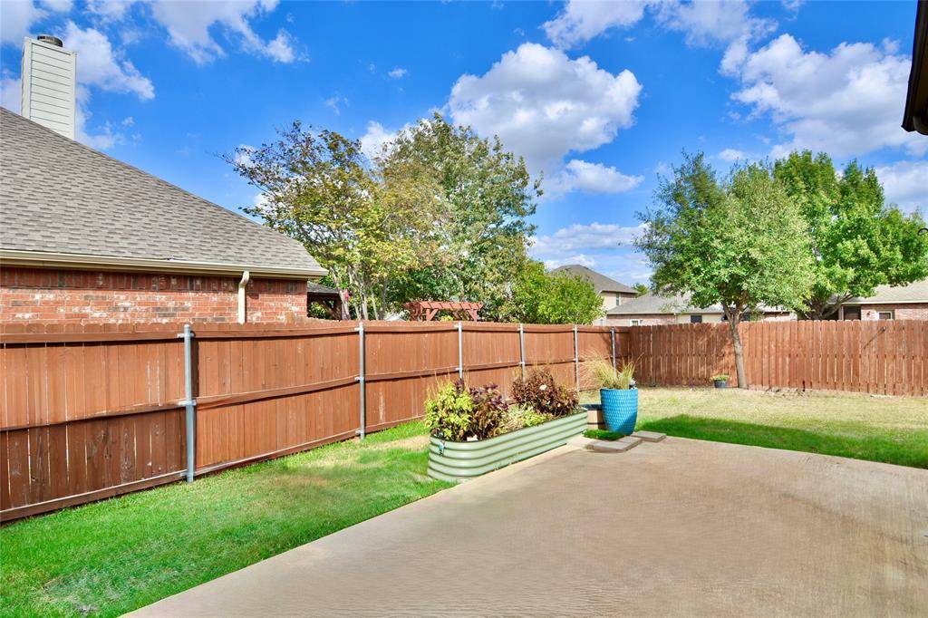 12420 Grey Twig Drive, Fort Worth, TX 76244