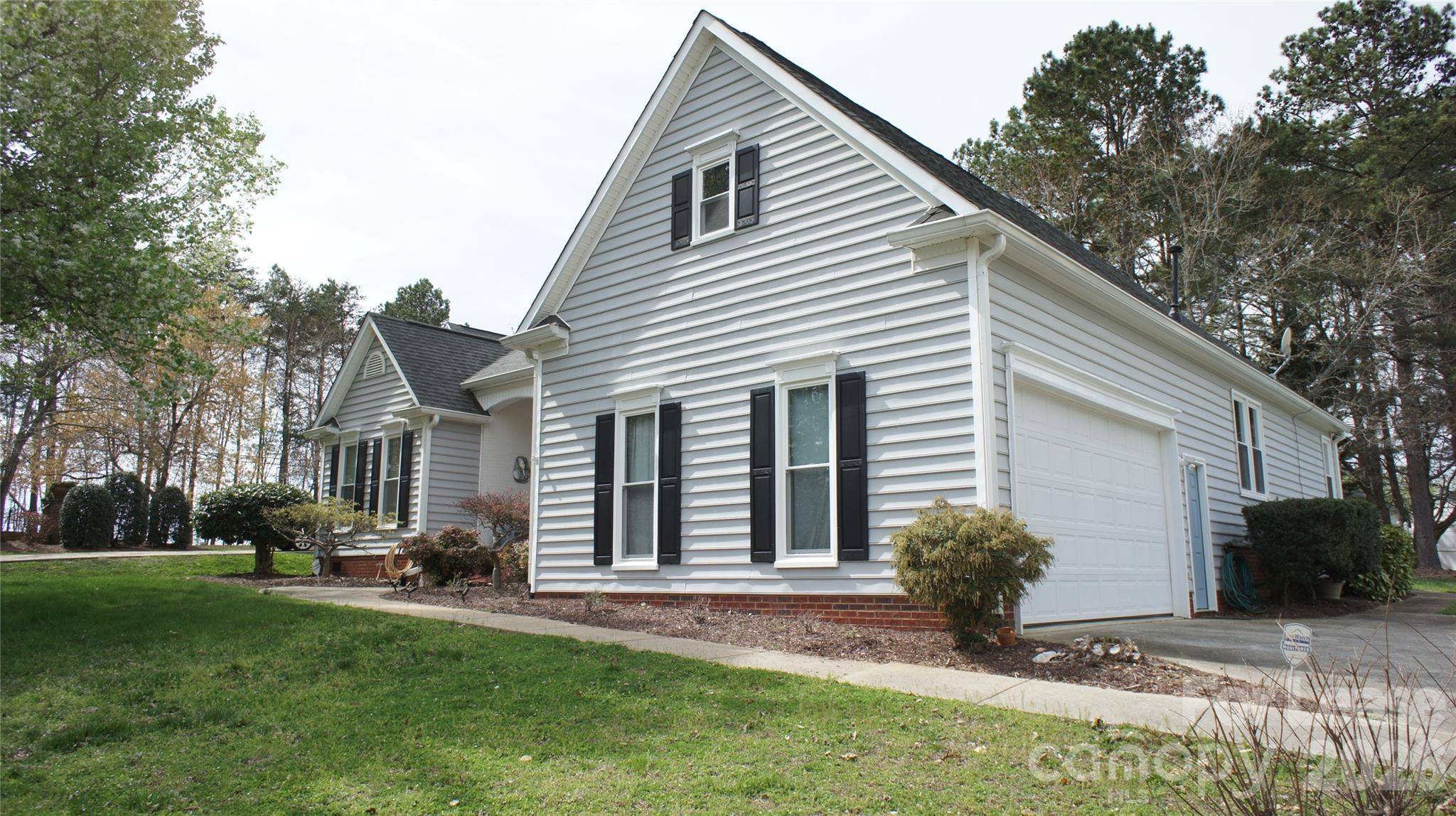 10442 Chelsea Bay DR, Charlotte, NC 28278