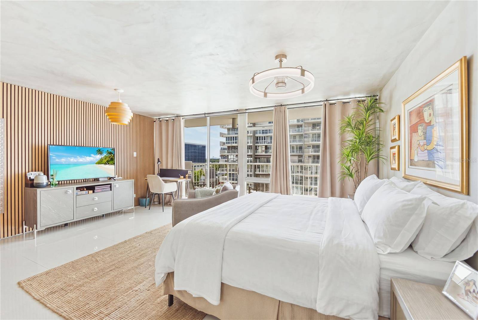 5859 CORAL BEACH TOWERS #718, Carolina, PR 00979