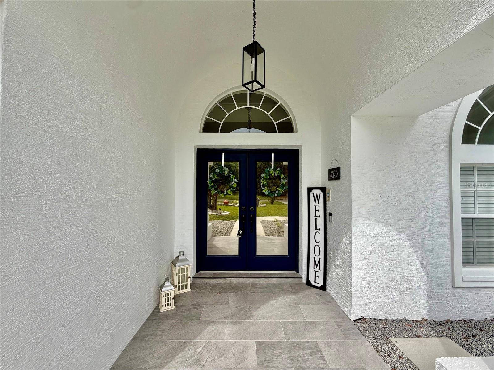 83 OAK VILLAGE BLVD S, Homosassa, FL 34446