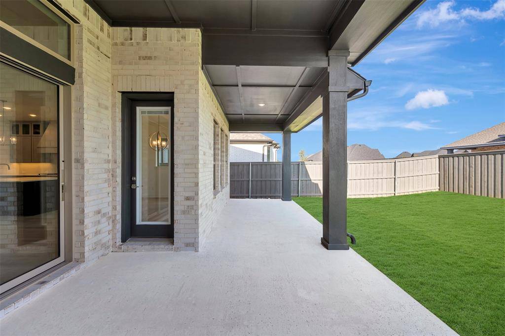 3599 Redbud Fower Trail, Grand Prairie, TX 76084