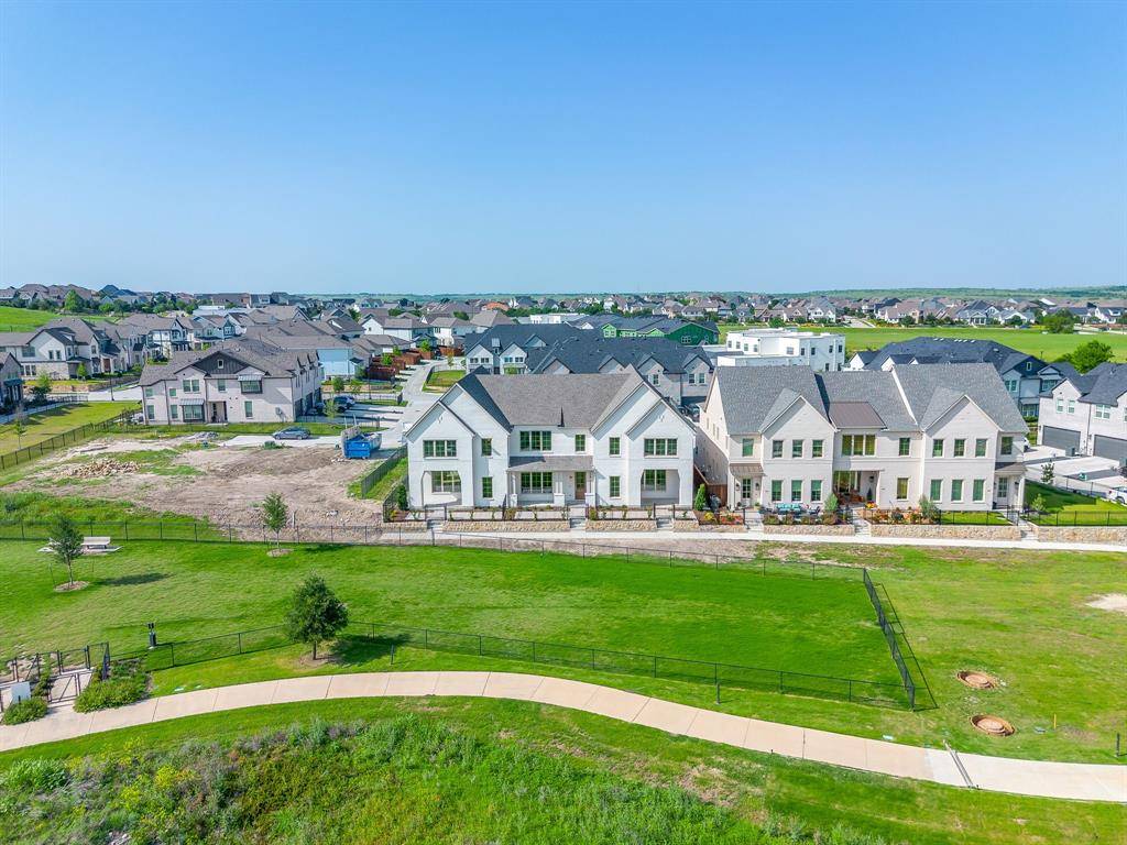13833 Carnegie Drive, Fort Worth, TX 76008