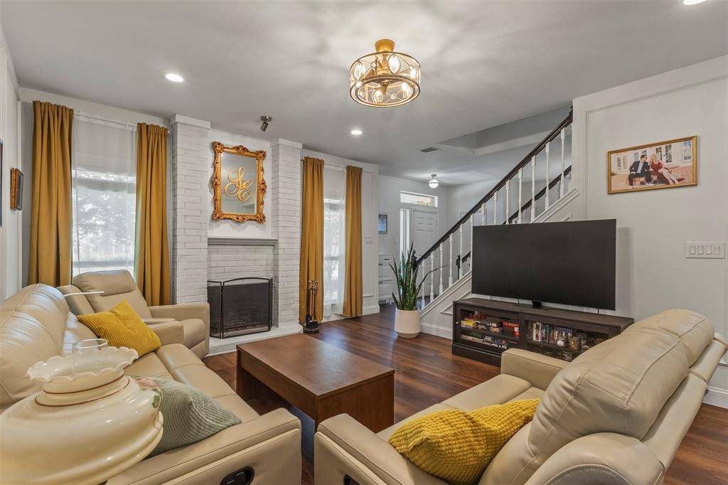1008 Derby Run, Carrollton, TX 75007