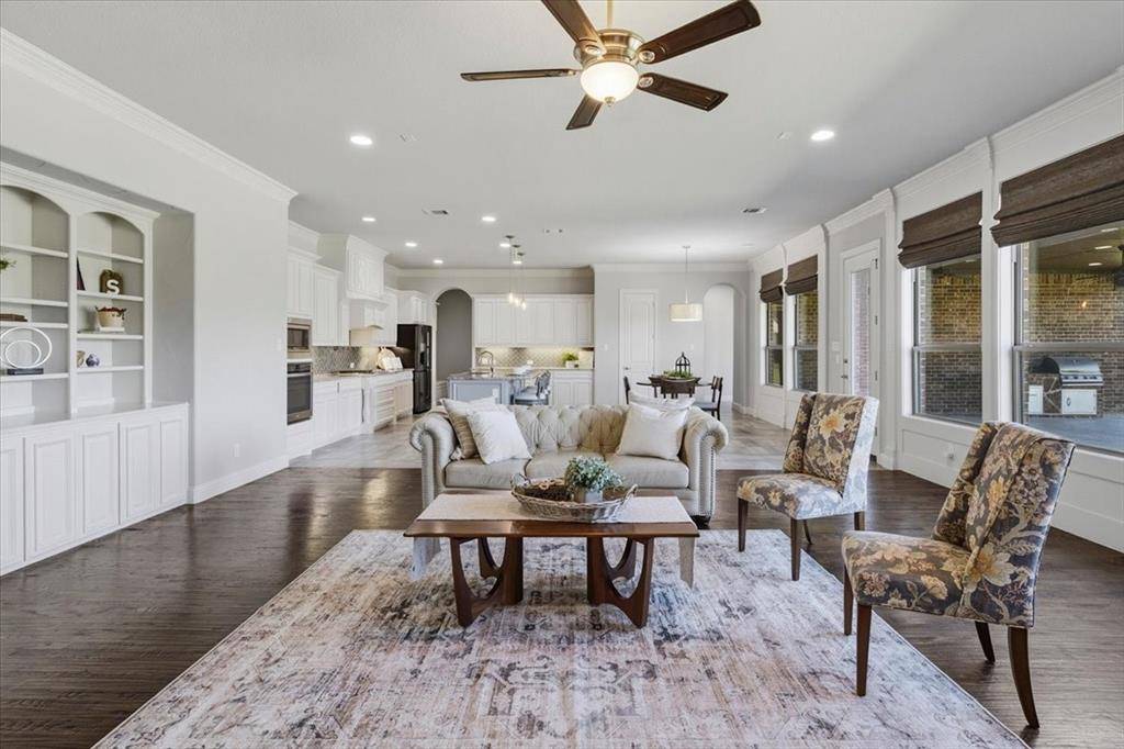 12408 Villa Milano Drive, Fort Worth, TX 76126