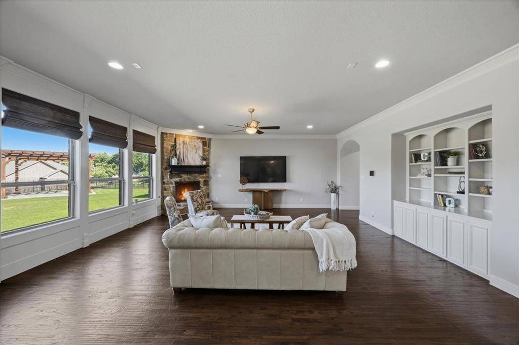 12408 Villa Milano Drive, Fort Worth, TX 76126
