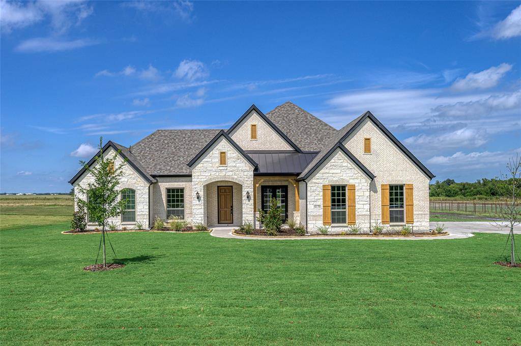 101 Jasper Lane, Van Alstyne, TX 75495