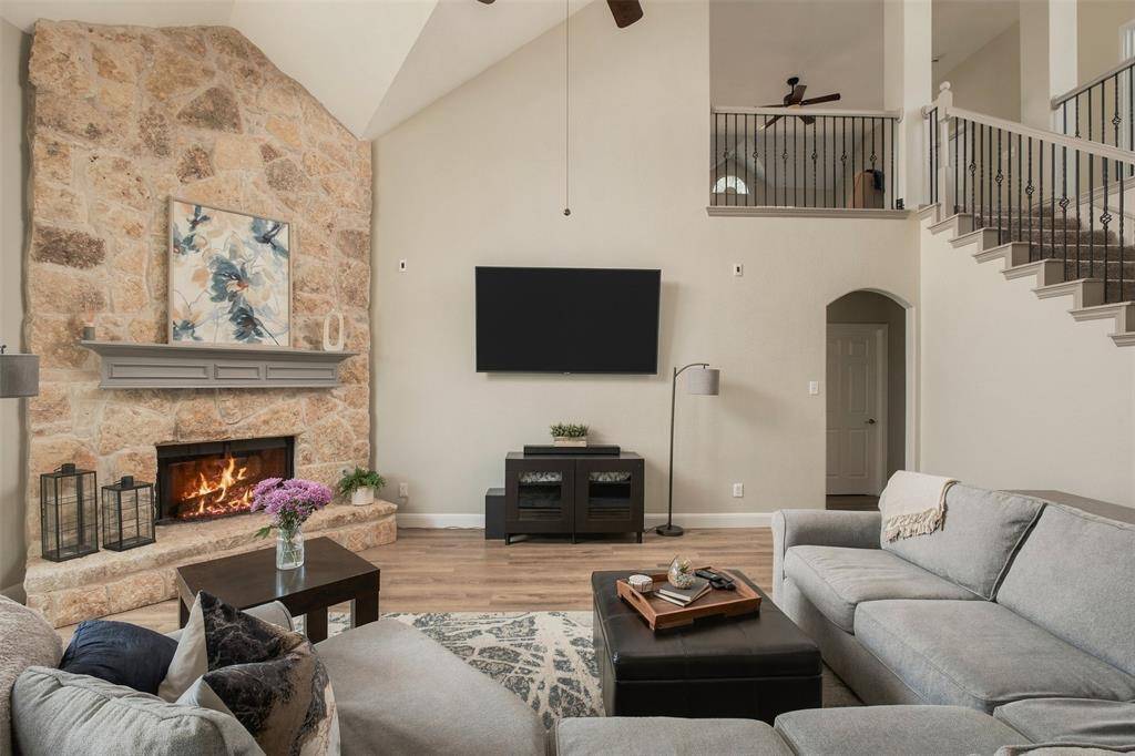 13909 Sparrow Hill Drive, Little Elm, TX 75068