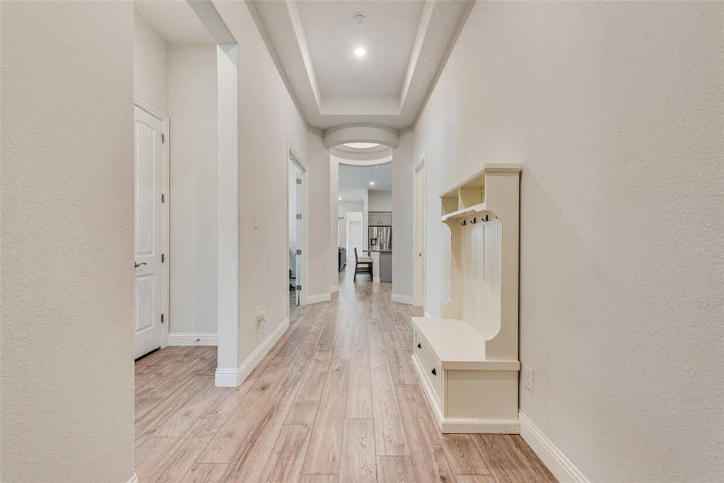 1721 Pattenson Trail, Fort Worth, TX 76052