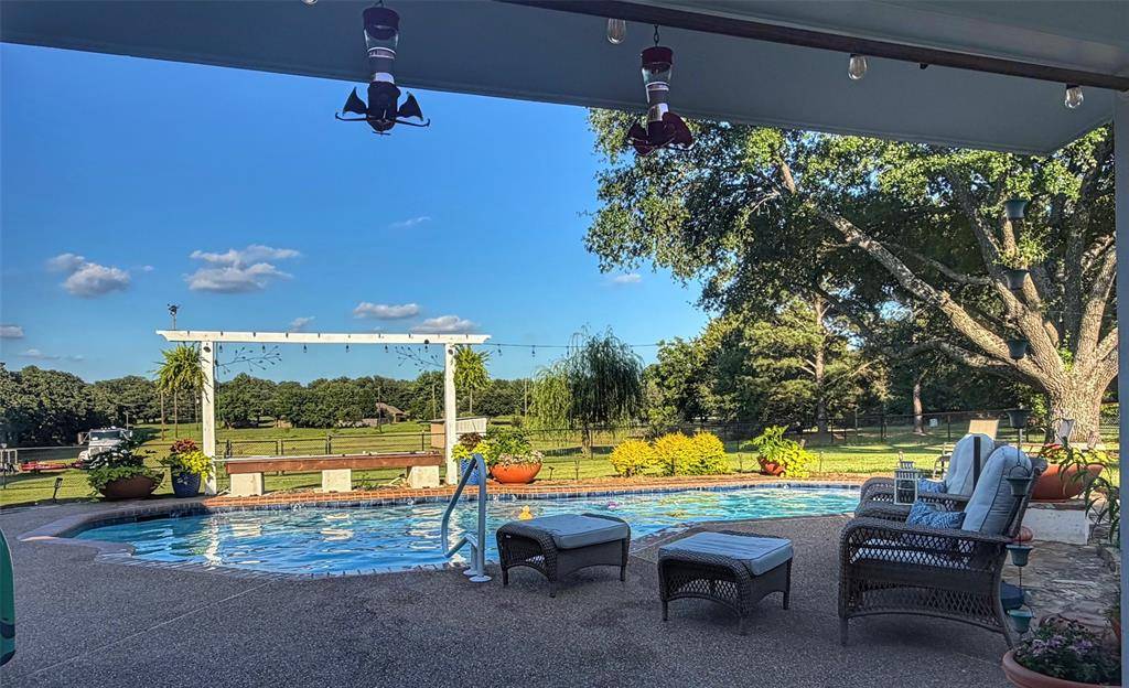 6155 Stephenson Levy Road, Fort Worth, TX 76140