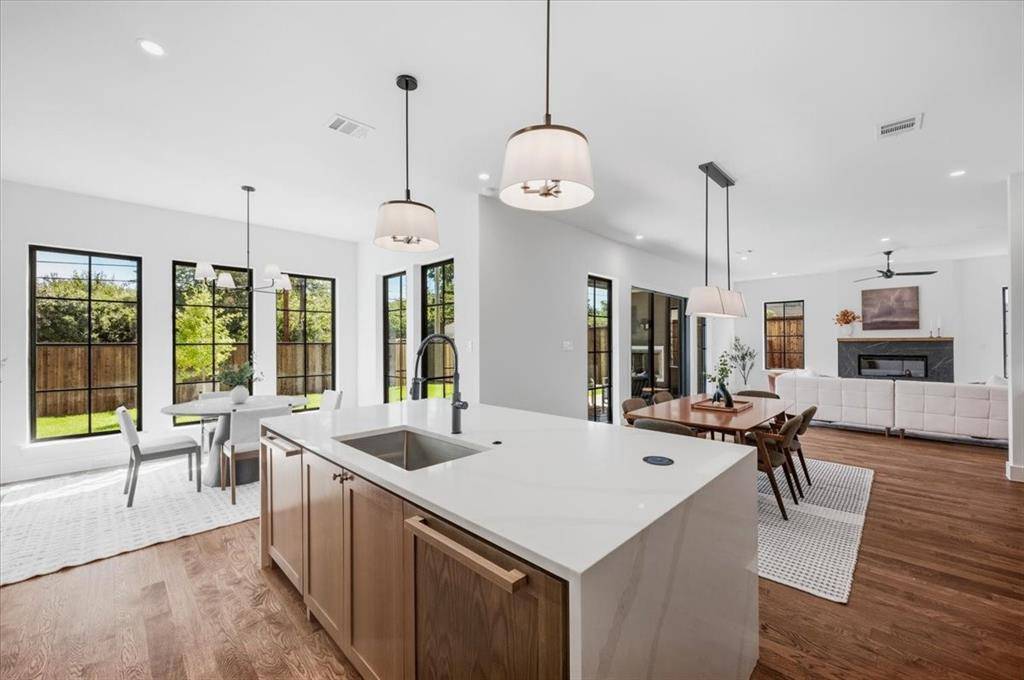 4320 Concho Street, Dallas, TX 75206