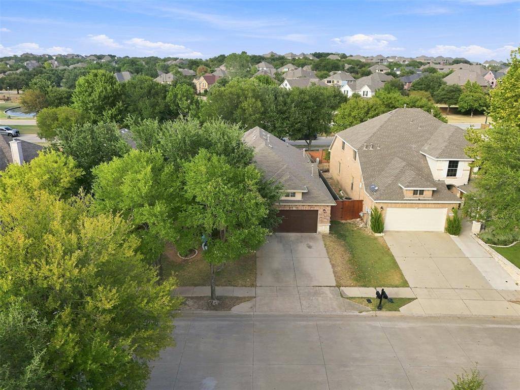 9413 Granger Lane, Fort Worth, TX 76244