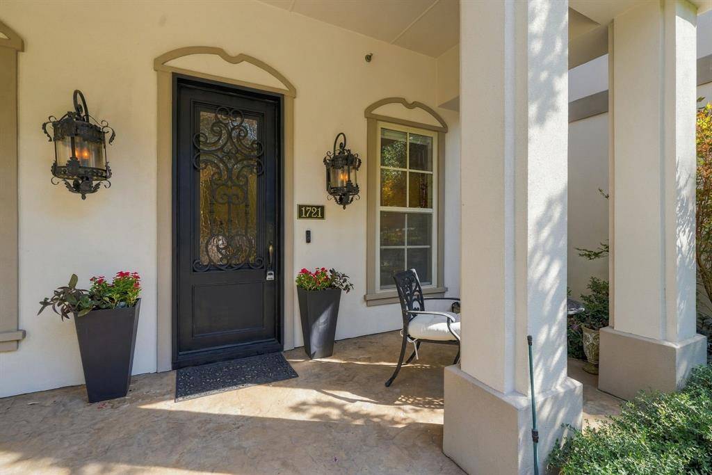 1721 Fountain Pass Drive, Colleyville, TX 76034