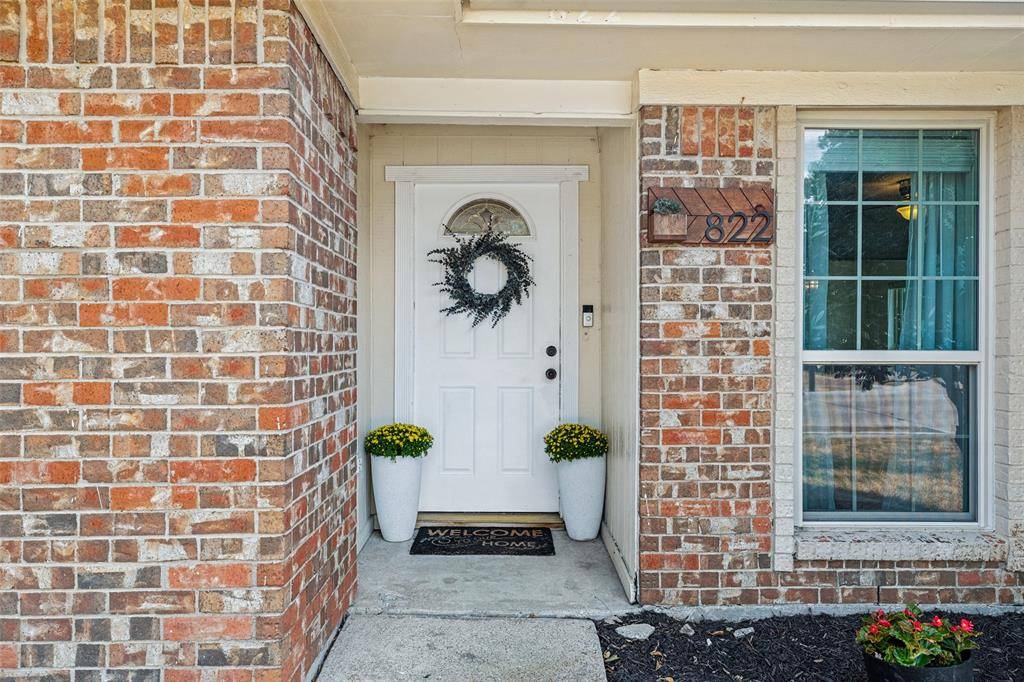 822 Century Park Drive, Garland, TX 75040