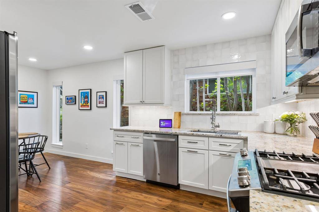 412 Ridgewood Drive, Richardson, TX 75080