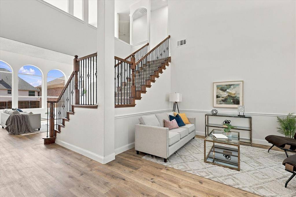 10236 Vintage Drive, Fort Worth, TX 76244