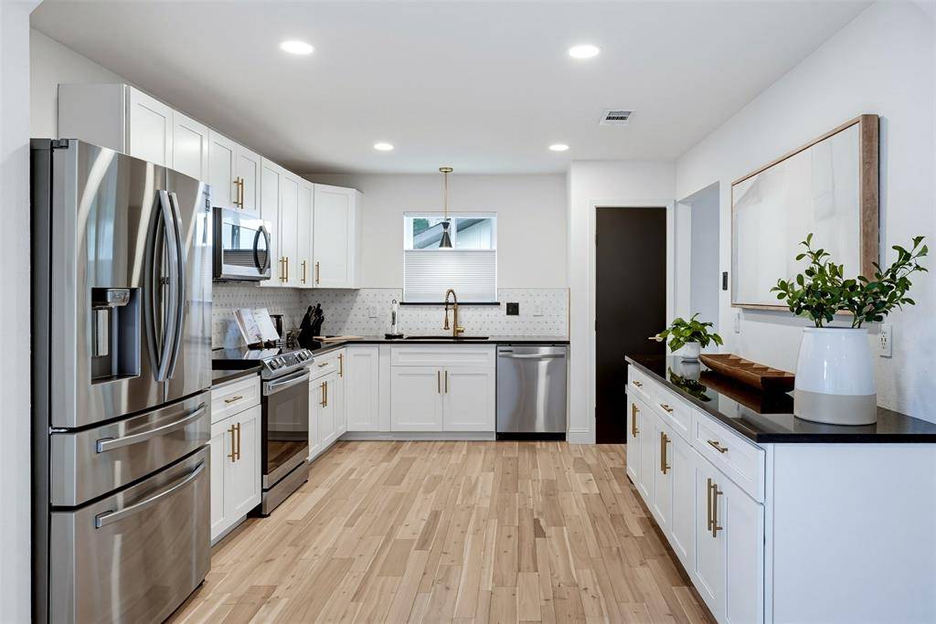2914 Whitemarsh Circle, Richardson, TX 75080