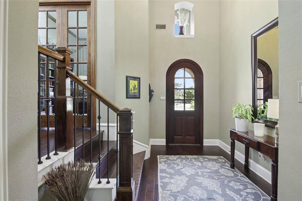 8501 Bayberry Avenue, Lantana, TX 76226