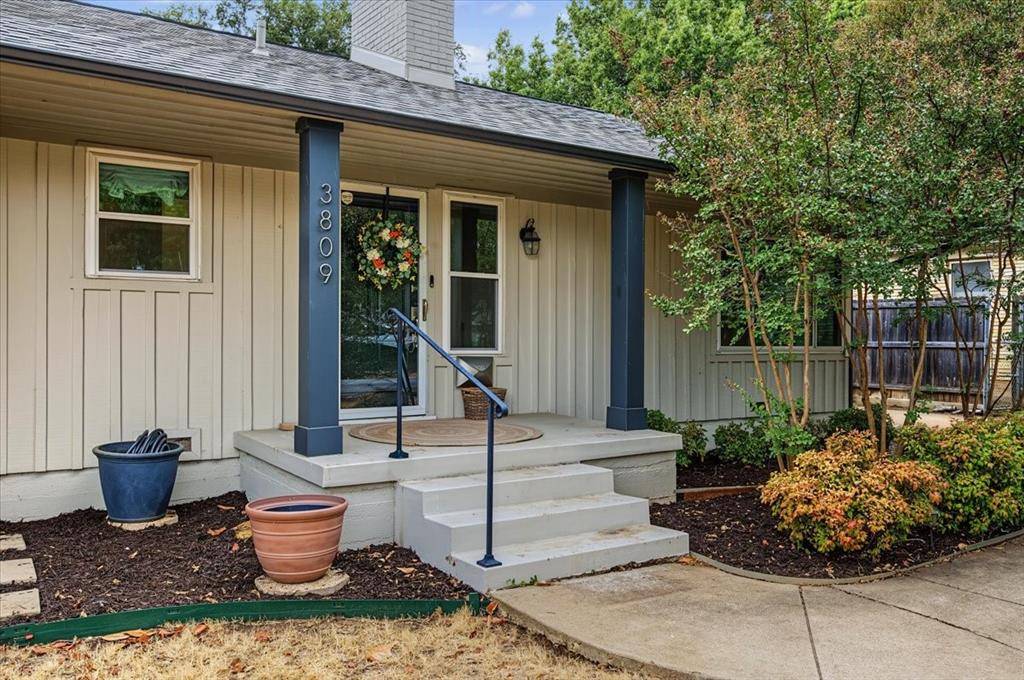 3809 Heywood Avenue, Fort Worth, TX 76109