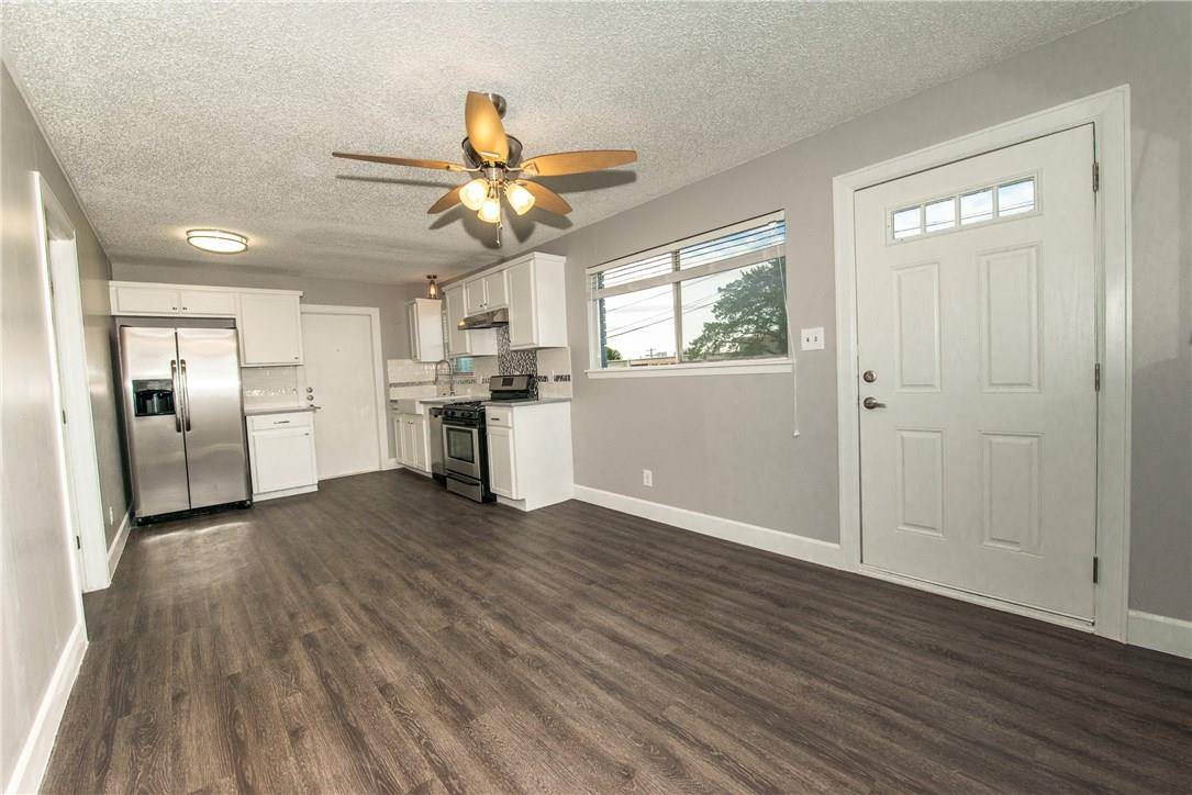 1600 Parker LN #A, Austin, TX 78741