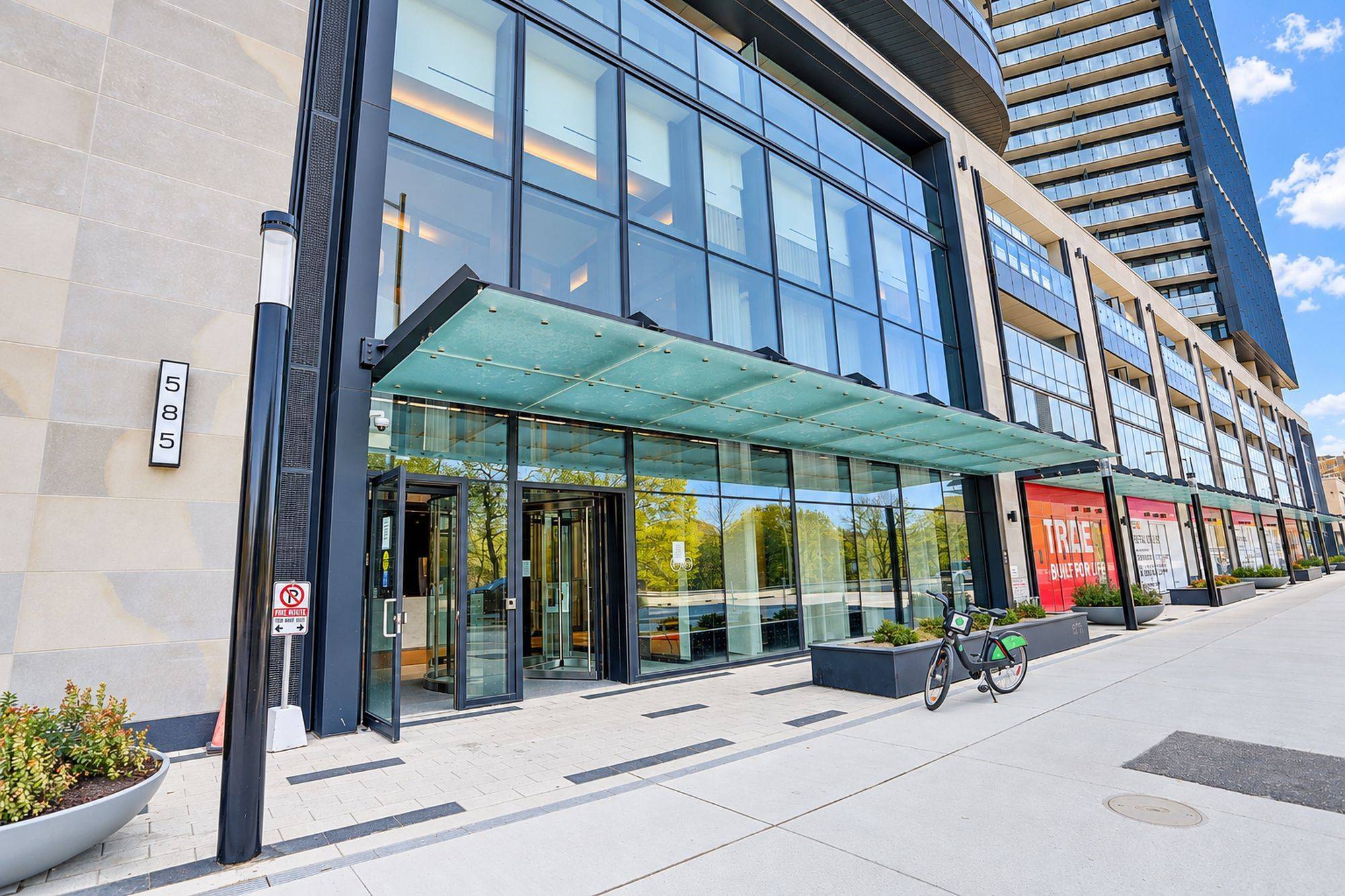 585 Bloor ST E #1622, Toronto C08, ON M4W 0B3