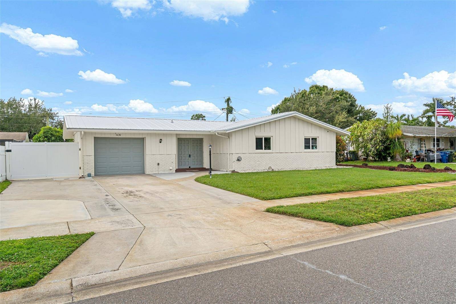 5420 STARWOOD PL, Sarasota, FL 34232