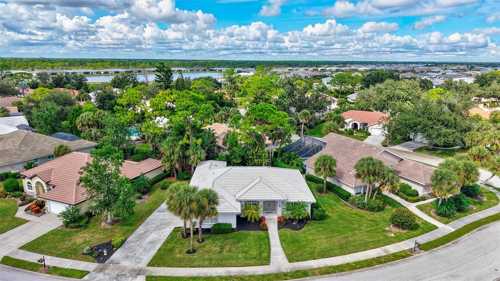 2104 TOCOBAGA LN, Nokomis, FL 34275