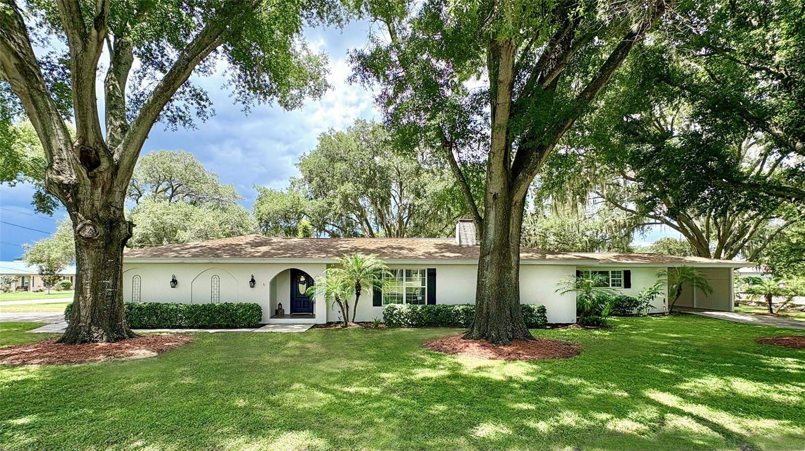 10 W LAKE HAMILTON CIR, Winter Haven, FL 33881