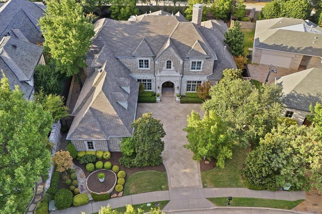 20 Armstrong Drive, Frisco, TX 75034