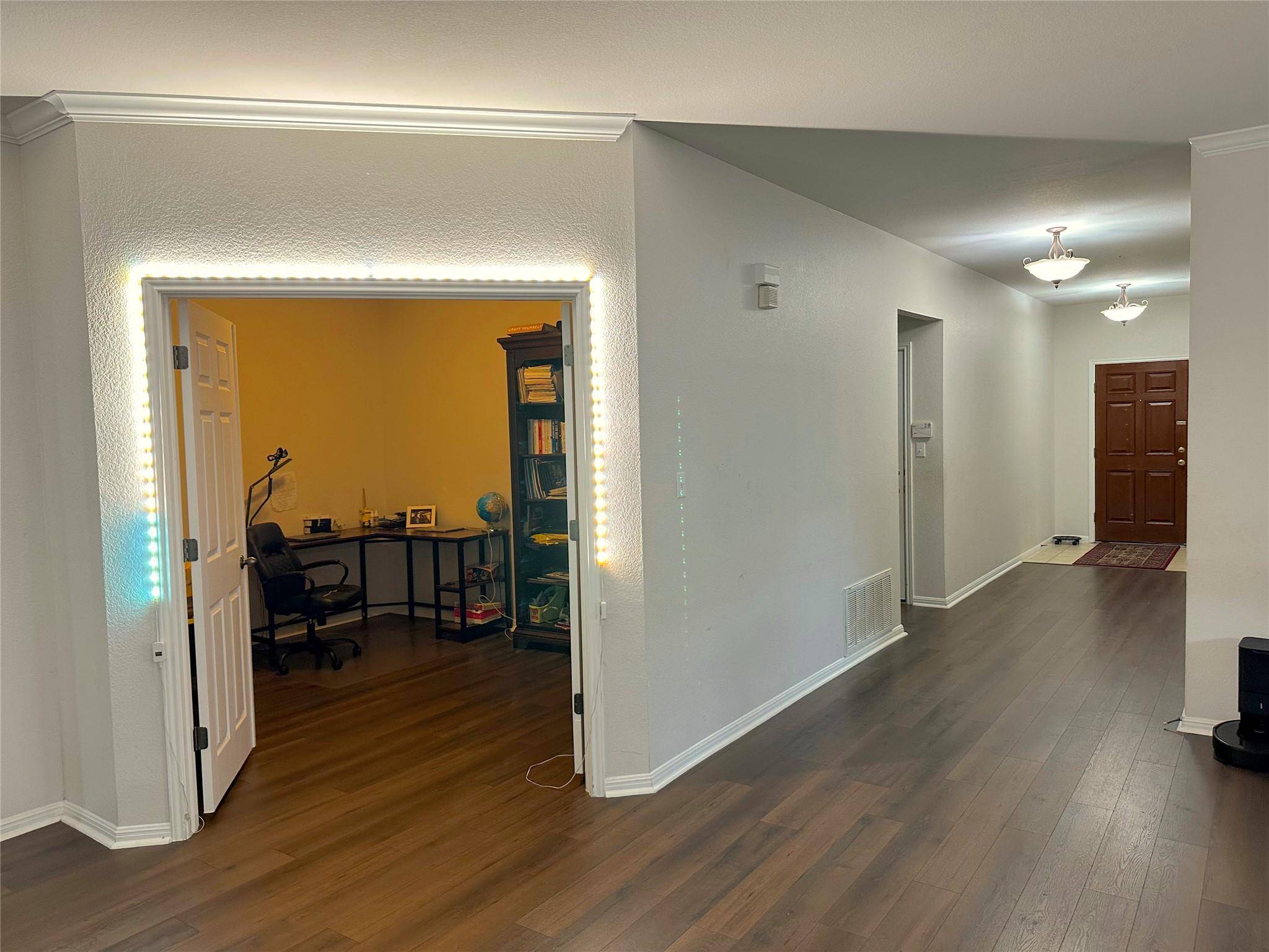 9600 Castle Pines DR, Austin, TX 78717