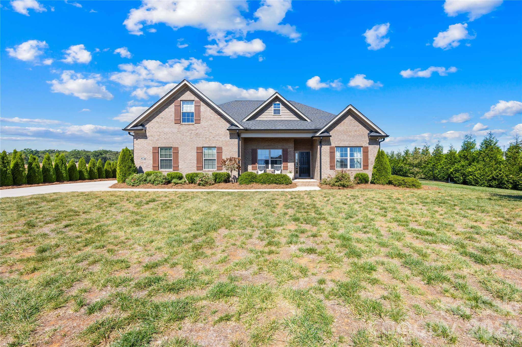 2107 Parrothead DR, Monroe, NC 28110