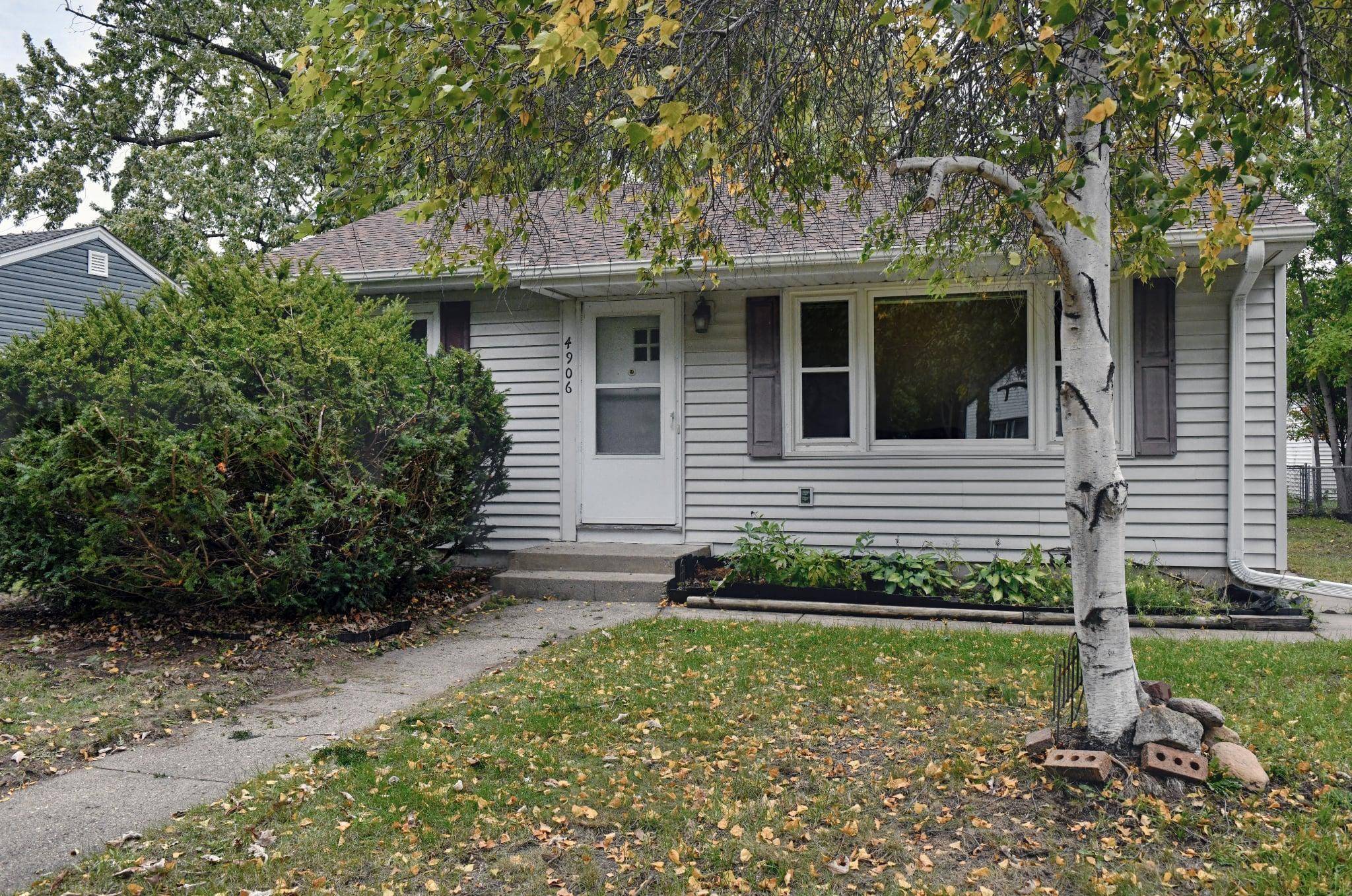 4906 Thomas AVE N, Minneapolis, MN 55430