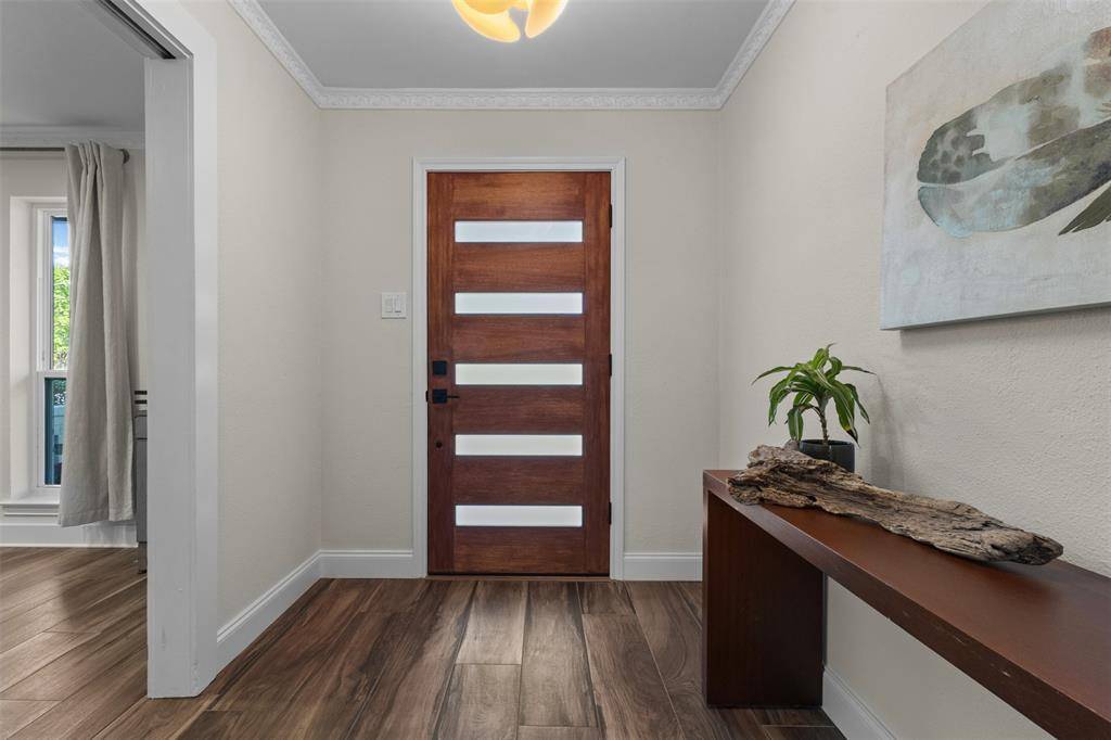 11132 Yorksprings Drive, Dallas, TX 75218
