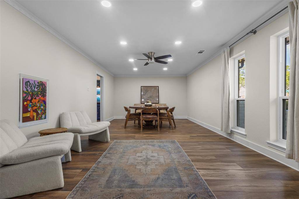 11132 Yorksprings Drive, Dallas, TX 75218