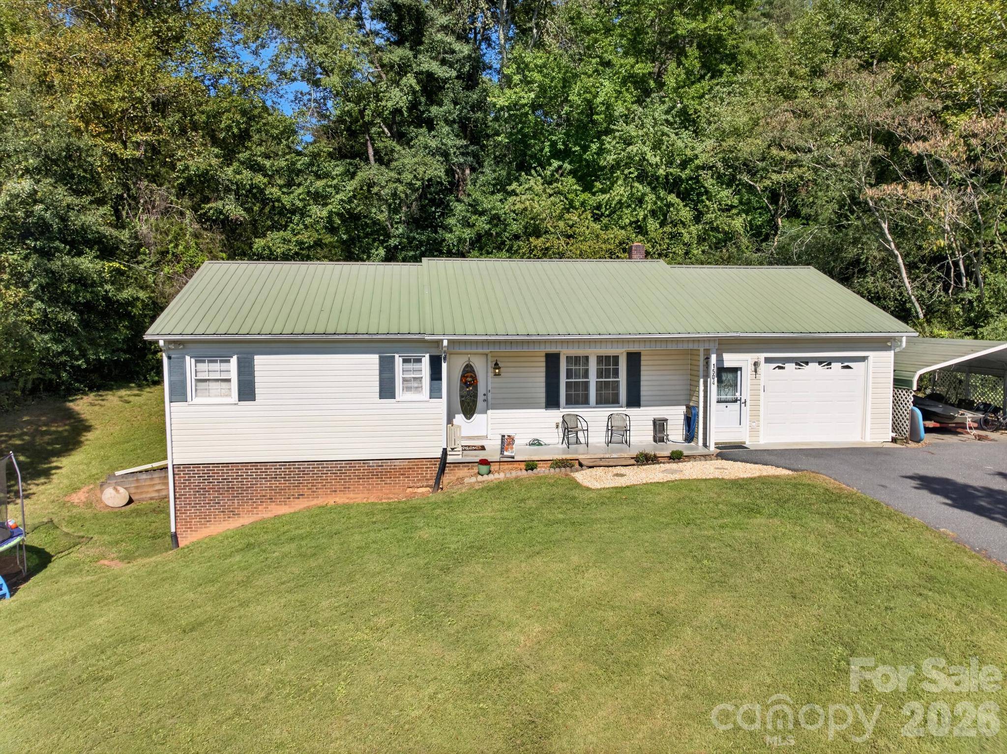 1504 Hwy 268 HWY, Lenoir, NC 28645