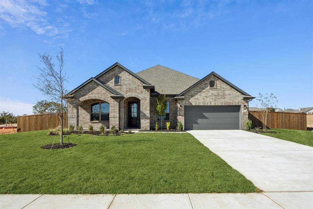 137 Cross Timbers Street, Azle, TX 76020