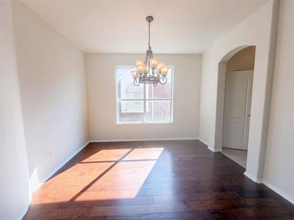 1304 Grapevine Drive, Allen, TX 75002