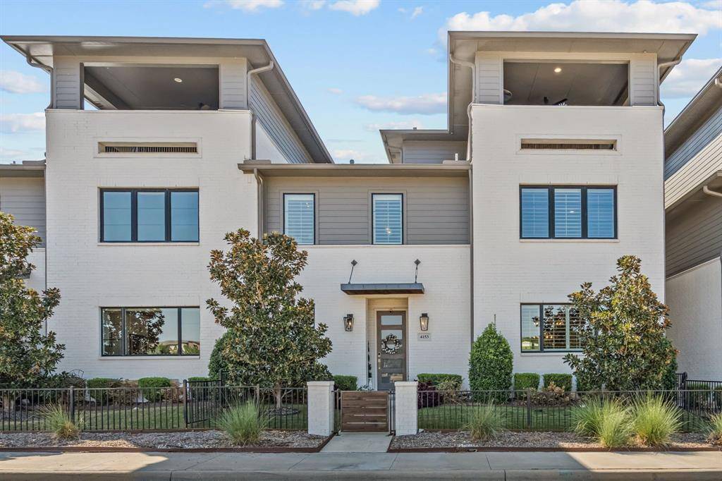 4153 Watercourse Drive, Fort Worth, TX 76109