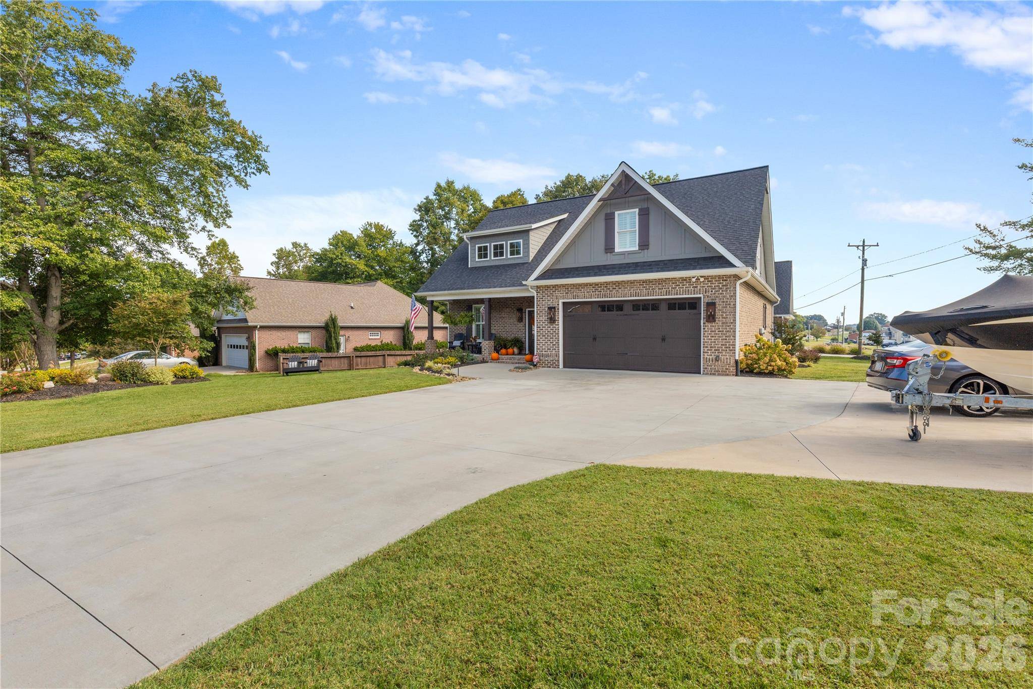 18 Wittenburg Springs DR, Taylorsville, NC 28681