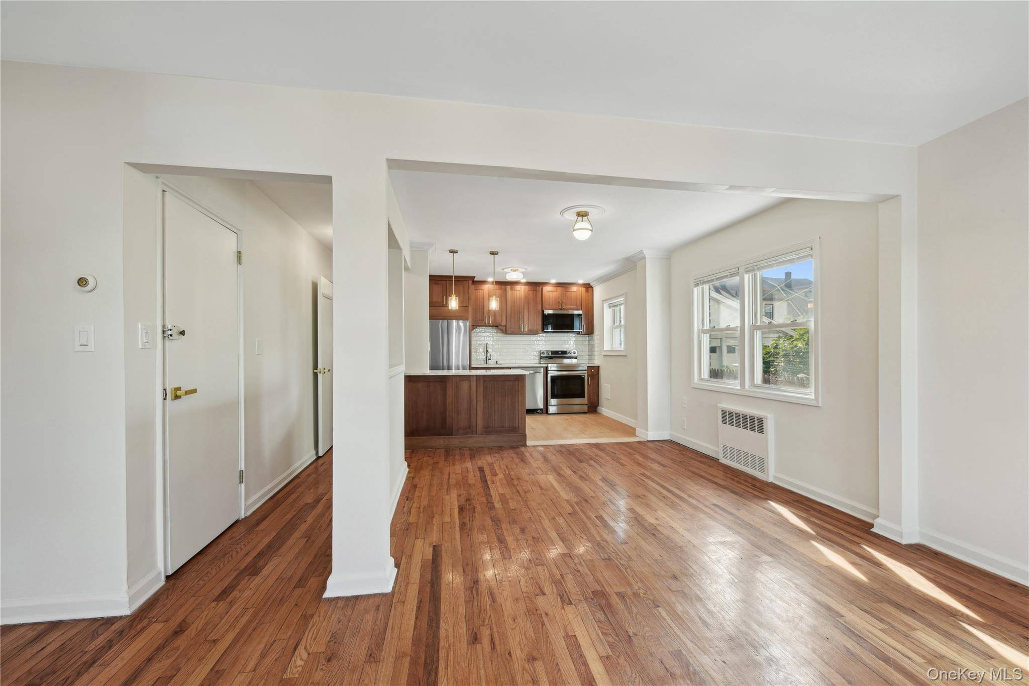 150-26 16 RD #1, Whitestone, NY 11357