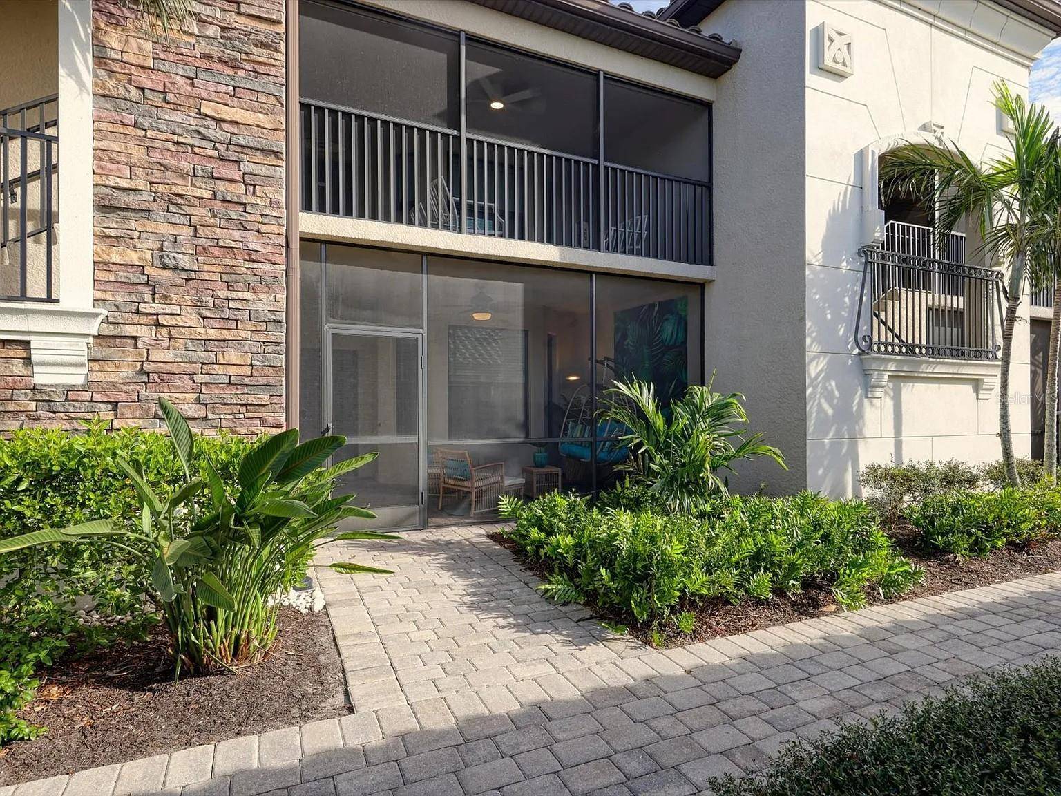 5558 PALMER CIR #101, Lakewood Ranch, FL 34211