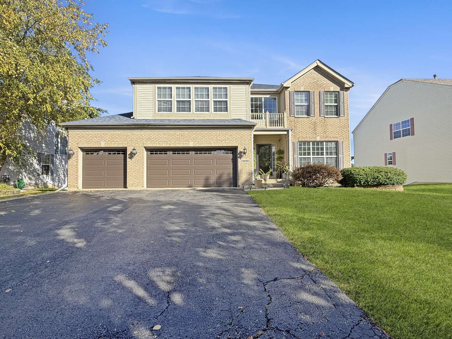 10880 Potomac DR, Huntley, IL 60142