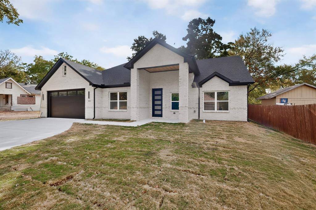 1011 Armstrong Road, Seagoville, TX 75159