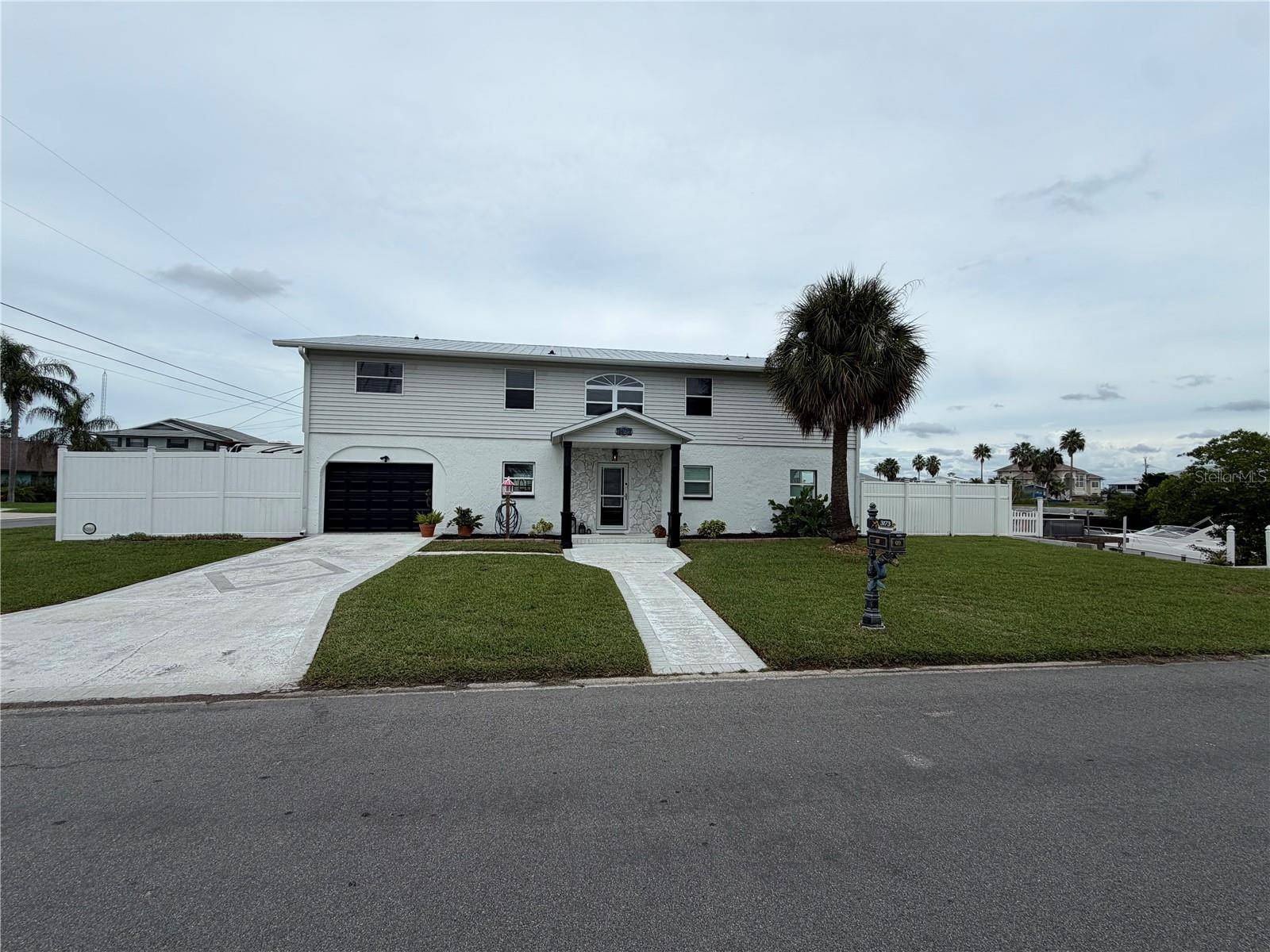 3173 GULFVIEW DR, Hernando Beach, FL 34607